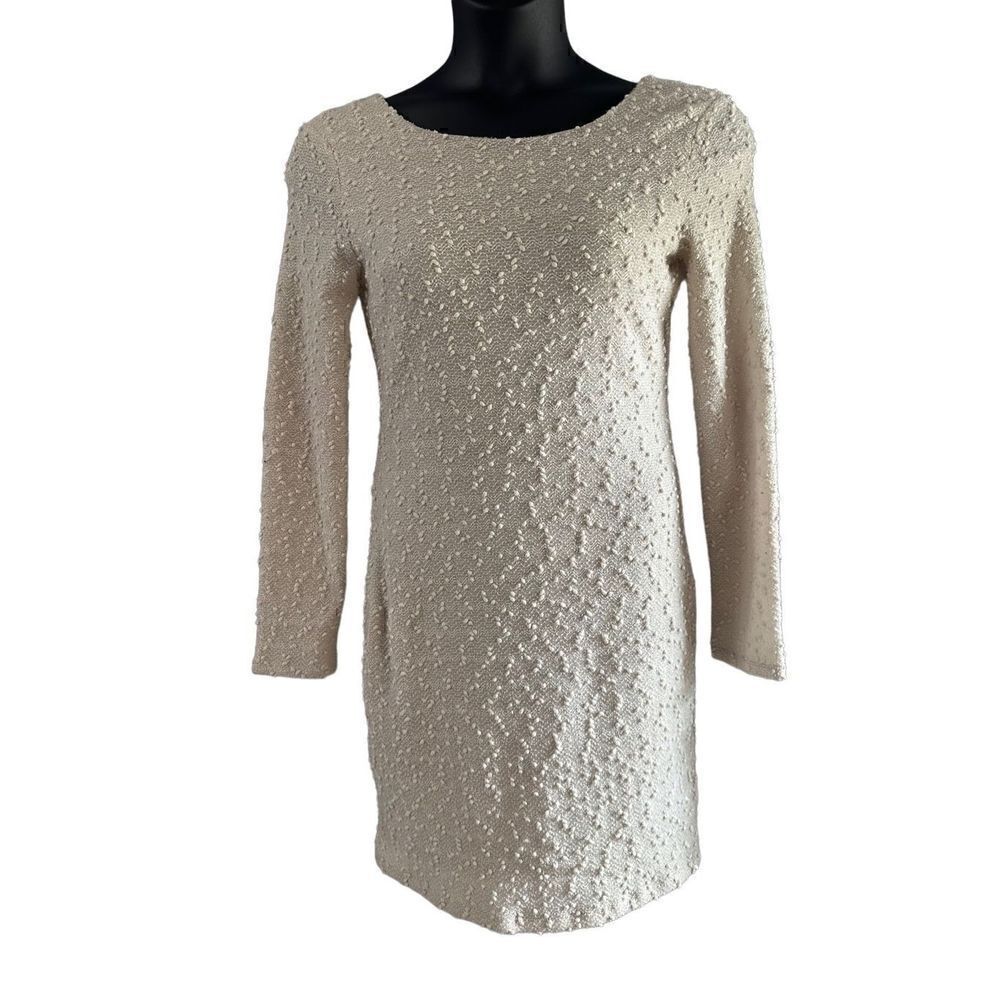 Jennifer Lopez Women's Cream Scoop Neck Swiss Dot Shift Dress Size M